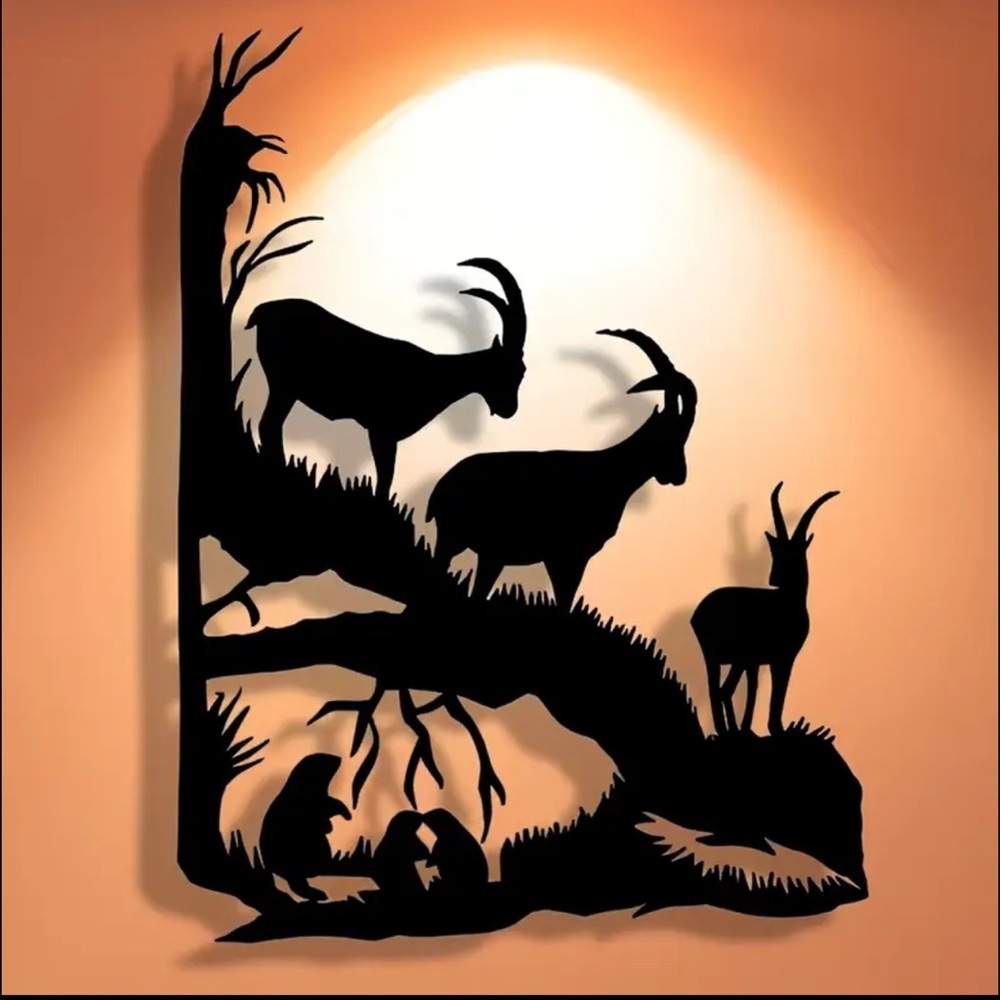 Black Metal Wall Art Decor - Picture 5 of 9